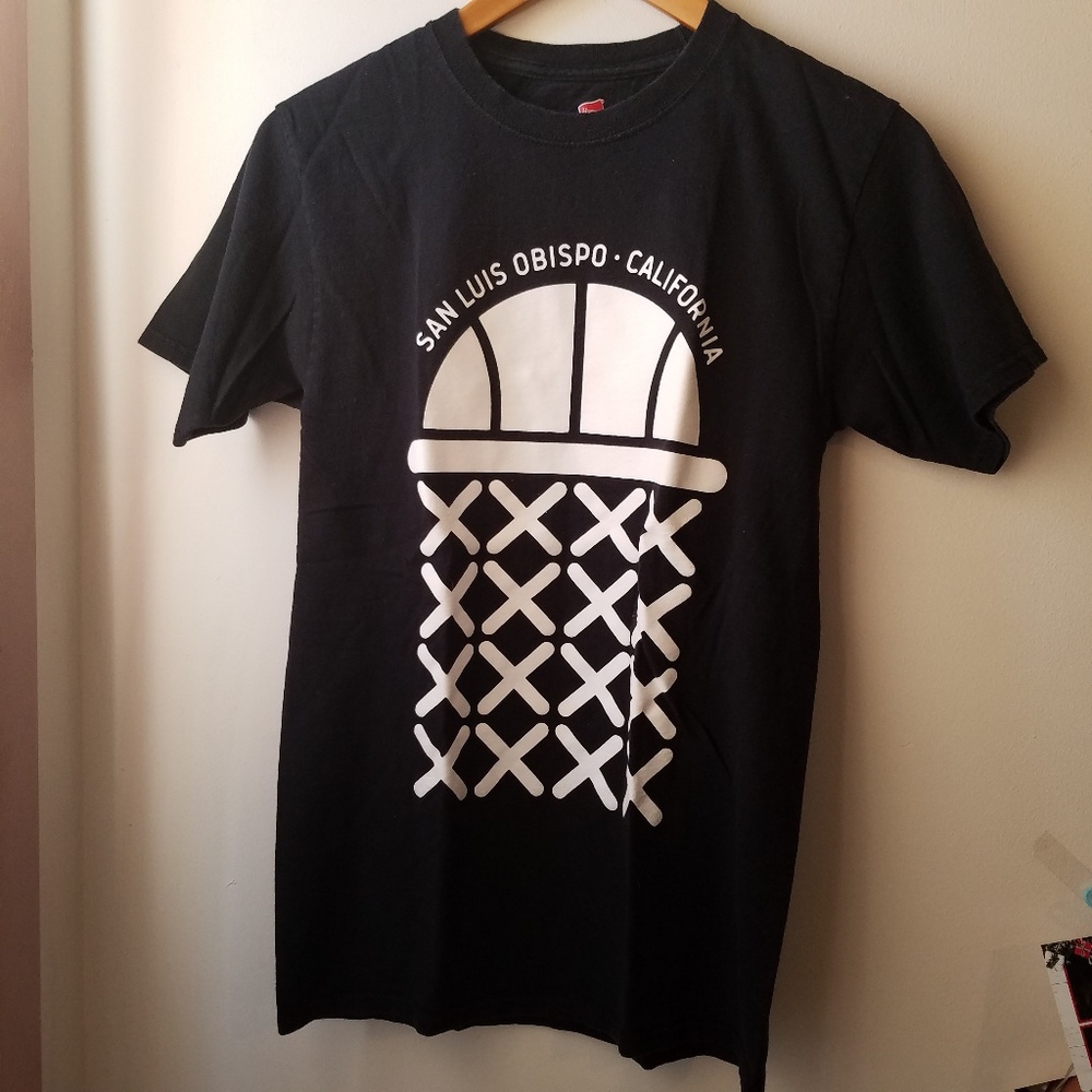 San Luis Obispo, CA Basketball Hoop Tshirt